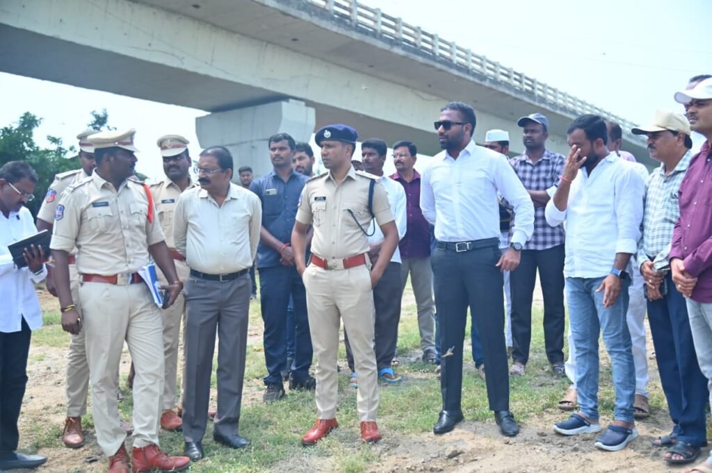 భక్తి శ్రద్ధలతో వినాయక నిమజ్జన ఉత్సవాలు నిర్వహించాలి